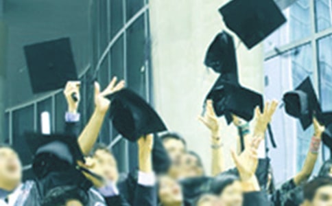 ���Ƽ�����ѧ��ҵʵϰ���棨��ѡ10ƪ��