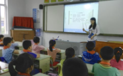 ��ʶ���׺ͺ��׽�ѧ��˼��ͨ��16ƪ��