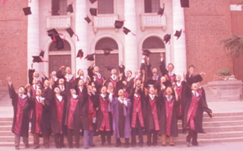 应届毕业生实习合同模板