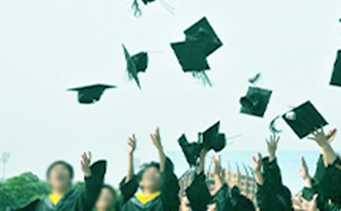 最新初三毕业生致辞