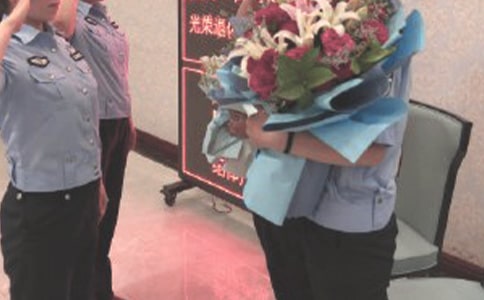 校长退休欢送会致辞