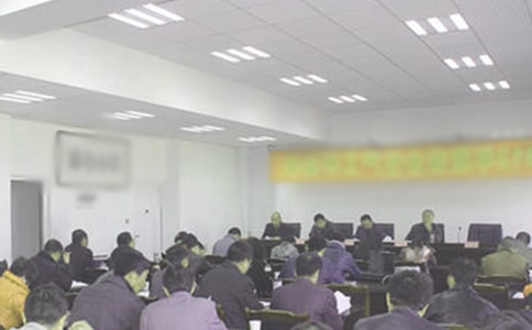 银行网点负责人竞聘演讲稿