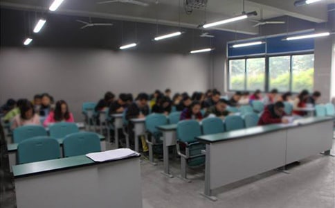 考试前的演讲稿范文