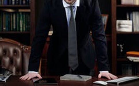 (荐)律师年度工作总结