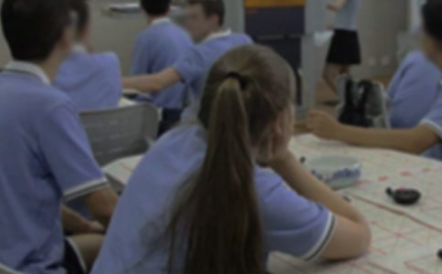 学生上课迟到违纪个人保证书