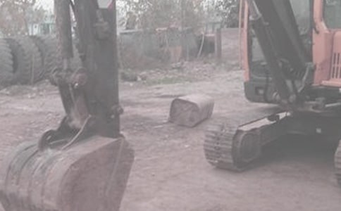 个人挖掘机租赁合同(精选14篇)