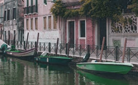 《威尼斯的小艇》教学反思