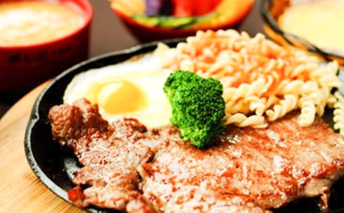 西餐厅服务员实习报告