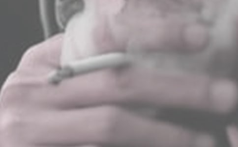 关于禁止吸烟的倡议书