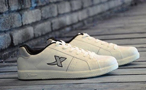 小鞋子观后感(精选)