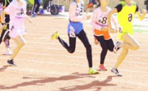 短跑运动员广播稿