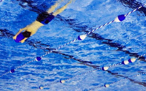 赞运动员广播稿